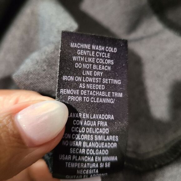 Sandra Darren Gray Belted Dress - Picture 14 of 16